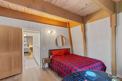 1006 Tahoe Island Drive, South Lake Tahoe, CA 96150 - Photo 30