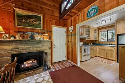 961 Pomo Road, South Lake Tahoe, CA 96150 - Photo 22