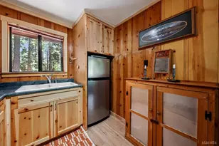 961 Pomo Rd, South Lake Tahoe, CA 96150 - Photo 24