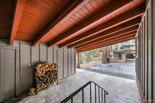 684 Julie Ln, South Lake Tahoe, CA 96150 - Photo 4