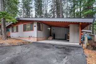 684 Julie Ln, South Lake Tahoe, CA 96150 - Photo 2