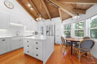 1581 Estate Court, South Lake Tahoe, CA 96150 - Photo 10