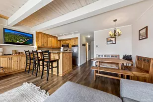 357 Ala Wai Blvd, South Lake Tahoe, CA 96150 - Photo 20