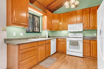 1610 Plateau Circle, South Lake Tahoe, CA 96150 - Photo 12