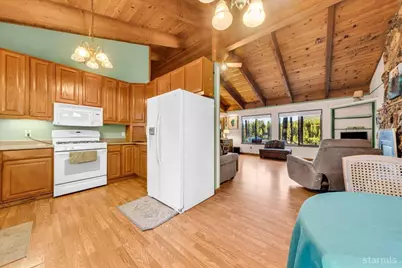 1610 Plateau Circle, South Lake Tahoe, CA 96150 - Photo 10