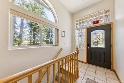 352 Heather Circle, South Lake Tahoe, CA 96150 - Photo 2