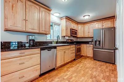 1063 Onnontioga Street, South Lake Tahoe, CA 96150 - Photo 10