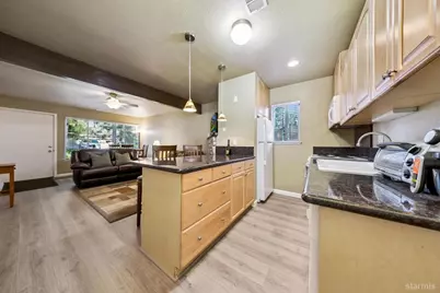 1410 Ski Run Boulevard #10, South Lake Tahoe, CA 96150 - Photo 6