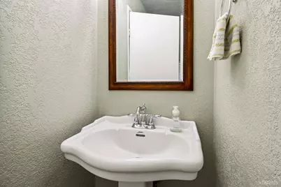 1410 Ski Run Boulevard #10, South Lake Tahoe, CA 96150 - Photo 16