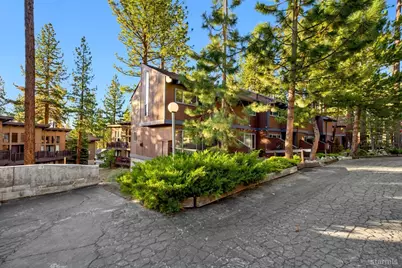 1410 Ski Run Boulevard #10, South Lake Tahoe, CA 96150 - Photo 20
