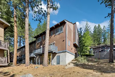 1410 Ski Run Boulevard #10, South Lake Tahoe, CA 96150 - Photo 2