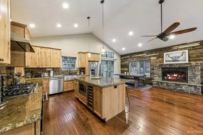 1694 Tionontati Street, South Lake Tahoe, CA 96150 - Photo 12