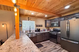 1813 Koyukon Dr, South Lake Tahoe, CA 96150 - Photo 8