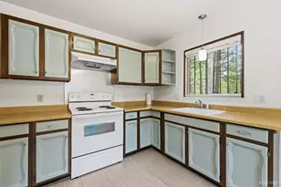 1863 Normuk St, South Lake Tahoe, CA 96150 - Photo 14