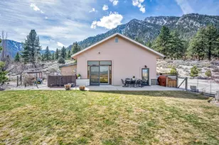 466 Horsethief Cir, Markleeville, CA 96120 - Photo 2