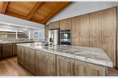 2067 Aloha Drive, South Lake Tahoe, CA 96150 - Photo 40