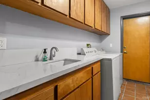 2067 Aloha Dr, South Lake Tahoe, CA 96150 - Photo 18