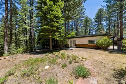 1366 Bonanza Avenue, South Lake Tahoe, CA 96150 - Photo 4