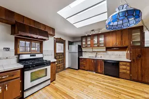1366 Bonanza Ave, South Lake Tahoe, CA 96150 - Photo 2