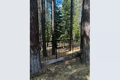 1356 Bonanza Avenue, South Lake Tahoe, CA 96150 - Photo 4