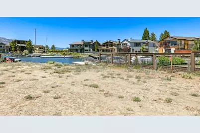 1975 Daggett Court, South Lake Tahoe, CA 96150 - Photo 12