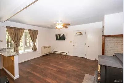 17581 Strawberry Court, Twin Bridges, CA 95682 - Photo 6