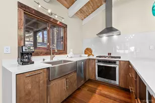 2530 Pinter Ave, South Lake Tahoe, CA 96150 - Photo 16
