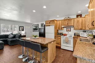 1774 Ababco St, South Lake Tahoe, CA 96150 - Photo 4