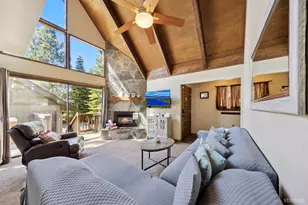 1834 Cold Creek Ct, South Lake Tahoe, CA 96150 - Photo 4