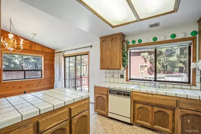 2463 Fair Meadow Court, South Lake Tahoe, CA 96150 - Photo 8