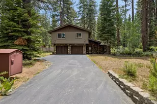 1910 F St, South Lake Tahoe, CA 96150 - Photo 2