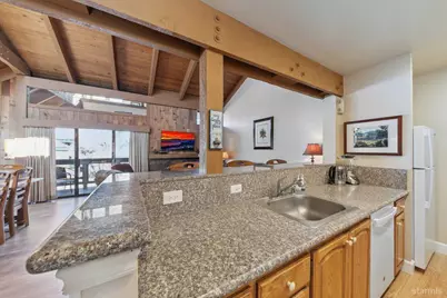 3535 Lake Tahoe Boulevard #458, South Lake Tahoe, CA 96150 - Photo 12