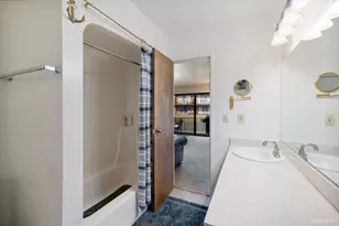 2031 Venice Dr, South Lake Tahoe, CA 96150 - Photo 22