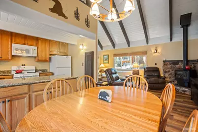 1495 Horace Greeley Avenue, South Lake Tahoe, CA 96150 - Photo 10