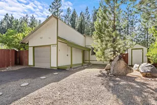 1034 Washoan Blvd, South Lake Tahoe, CA 96150 - Photo 2