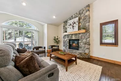 2276 Texas Avenue, South Lake Tahoe, CA 96150 - Photo 2