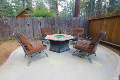 1089 Bowers Avenue, South Lake Tahoe, CA 96150 - Photo 4