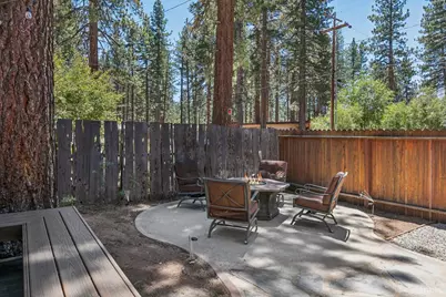 1089 Bowers Avenue, South Lake Tahoe, CA 96150 - Photo 18