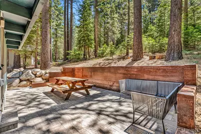 1421 Pebble Beach Drive, South Lake Tahoe, CA 96150 - Photo 14