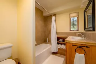 940 Columbine Cir, Kirkwood, CA 95646 - Photo 24
