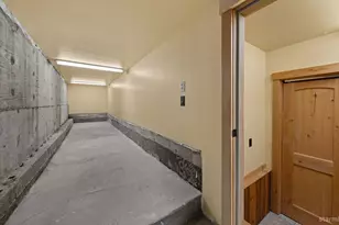 33931 Danburg Dr, Kirkwood, CA 95646 - Photo 22