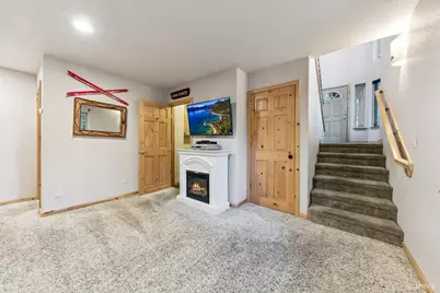 1201 Canarsee Street, South Lake Tahoe, CA 96150 - Photo 32