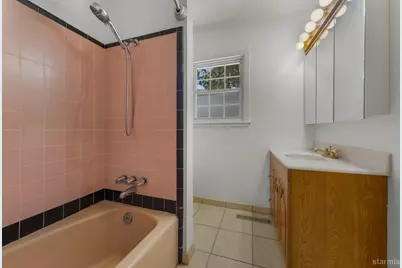 748 Gardner Street, South Lake Tahoe, CA 96150 - Photo 16