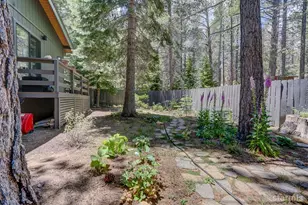 693 Kiowa Dr, South Lake Tahoe, CA 96150 - Photo 4