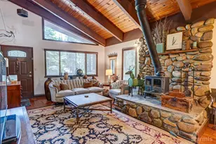 693 Kiowa Dr, South Lake Tahoe, CA 96150 - Photo 6