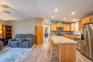 1080 Julie Ln, South Lake Tahoe, CA 96150 - Photo 22