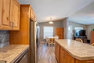 1080 Julie Ln, South Lake Tahoe, CA 96150 - Photo 16