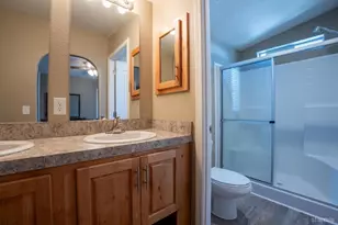 1080 Julie Ln, South Lake Tahoe, CA 96150 - Photo 26