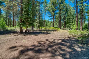 1537 Cherry Hills Cir, South Lake Tahoe, CA 96150 - Photo 40