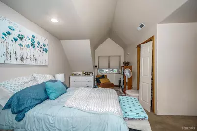 2940 Santa Claus Drive, South Lake Tahoe, CA 96150 - Photo 18